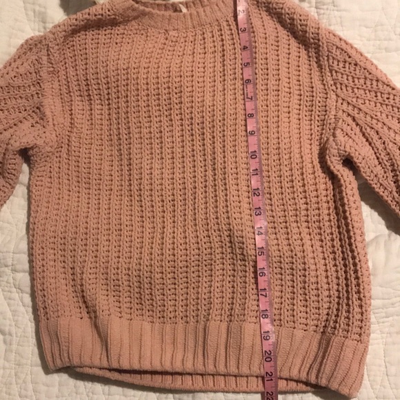 Chunky chenille bubble sleeve sweater in blush - Picture 4 of 4